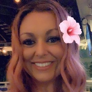 Meet your Posher, Marie